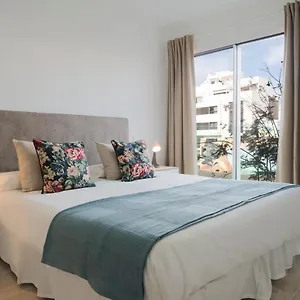 https://alojamiento-santa-rosa-arrecife.in-canary-islands.com