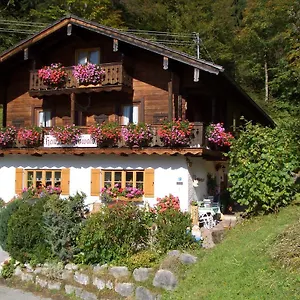 https://haus-buchenwald.com-bavaria.com